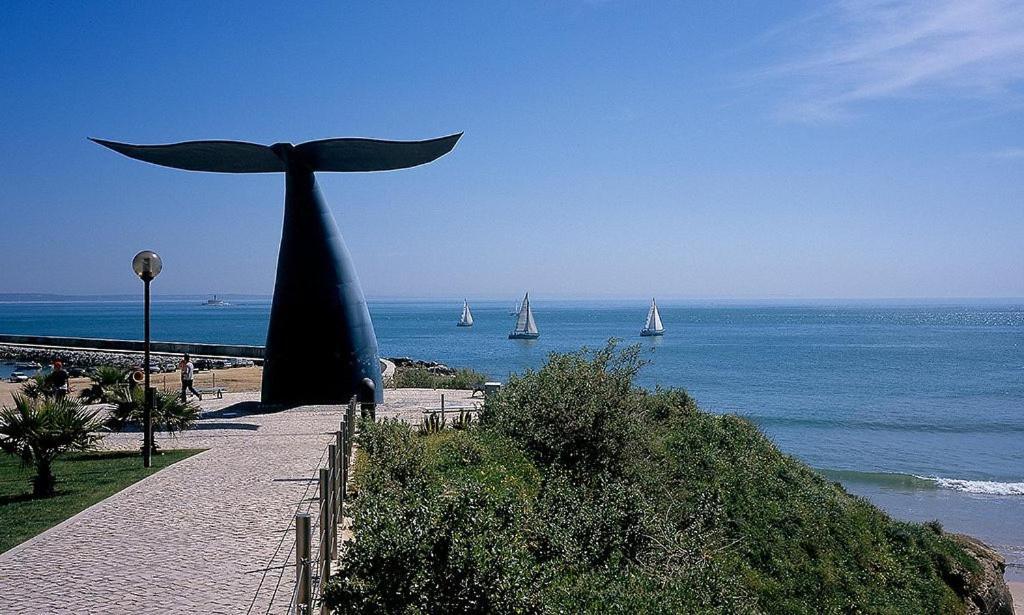 Aomo Art Space Hostel Oeiras Zewnętrze zdjęcie