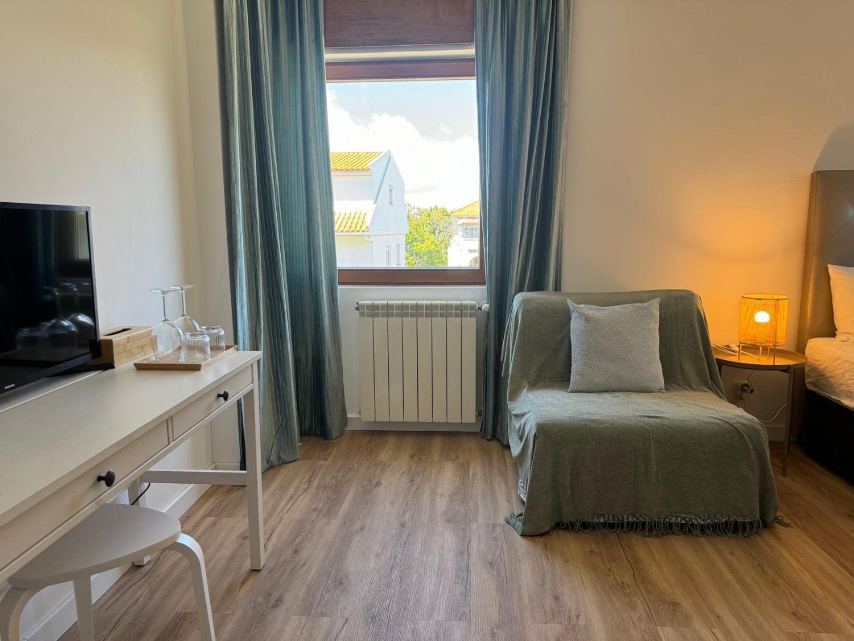 Aomo Art Space Hostel Oeiras Zewnętrze zdjęcie