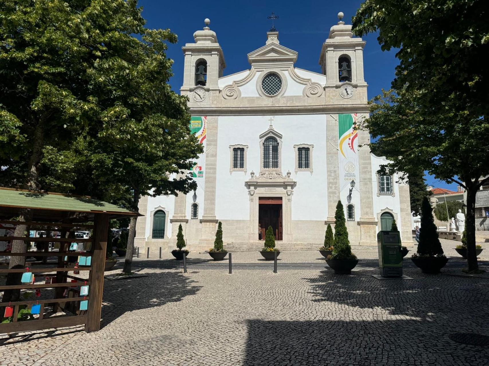 Aomo Art Space Hostel Oeiras Zewnętrze zdjęcie