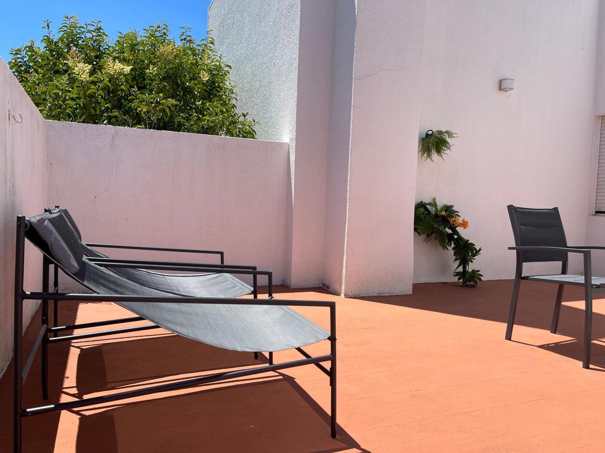 Aomo Art Space Hostel Oeiras Zewnętrze zdjęcie